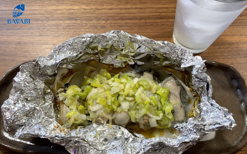 Japanese oysters grilled in foil are as delicious as in a restaurant right at home